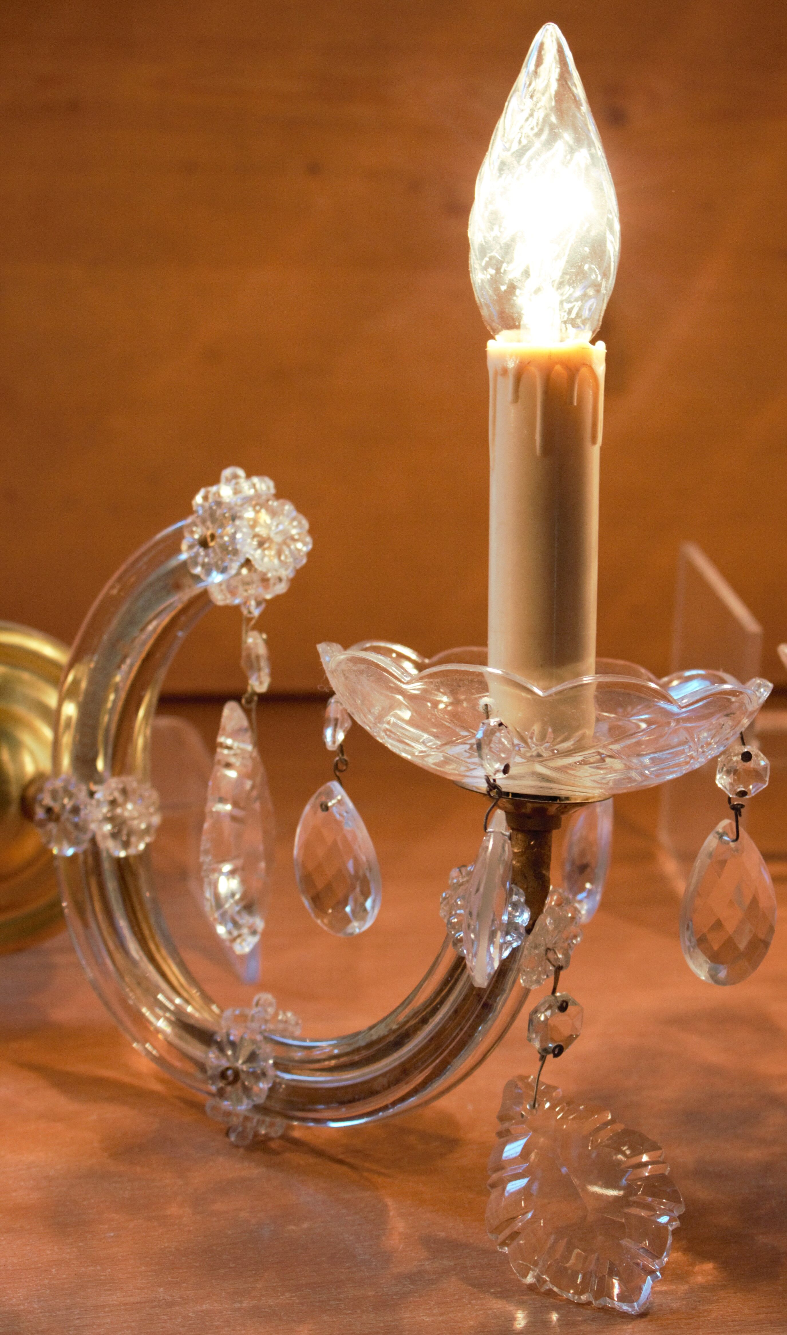 Old set of 2 Marie Thérése lamps with tassels