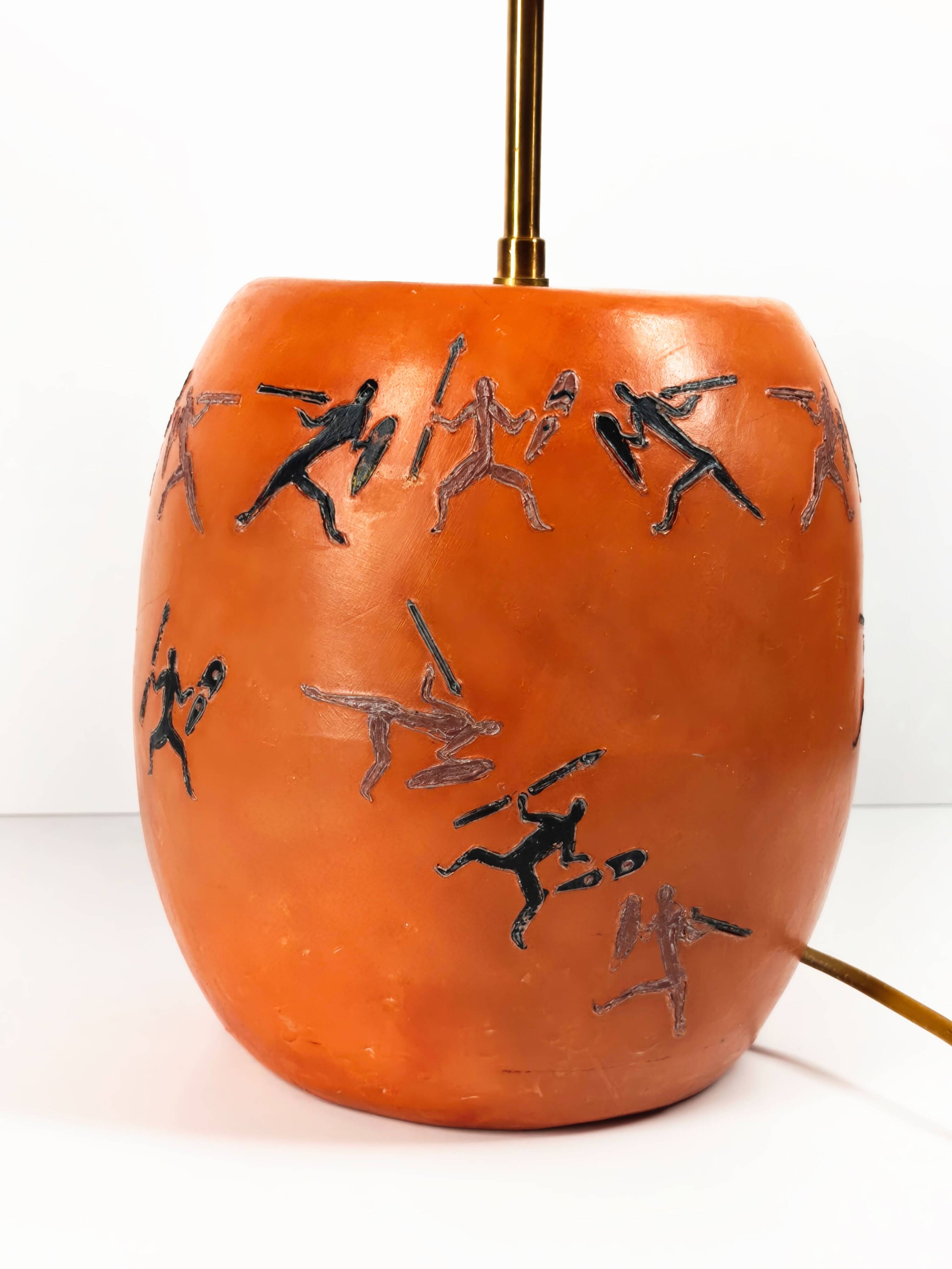 Vintage textured ceramic table lamp