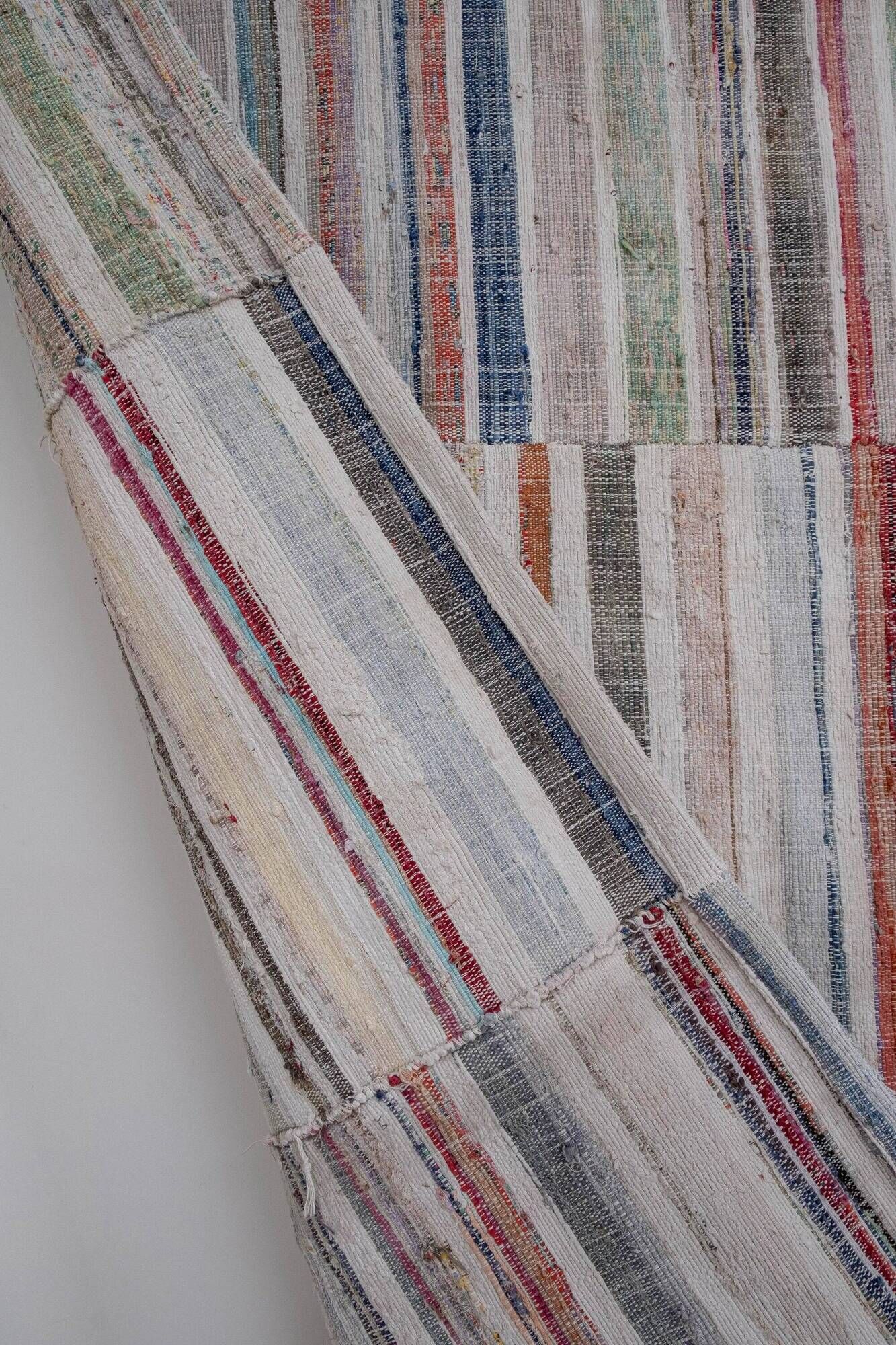Vintage handmade Turkish rug 220x420 cm