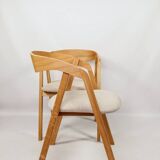 Vintage chairs light oak and beige natural linen