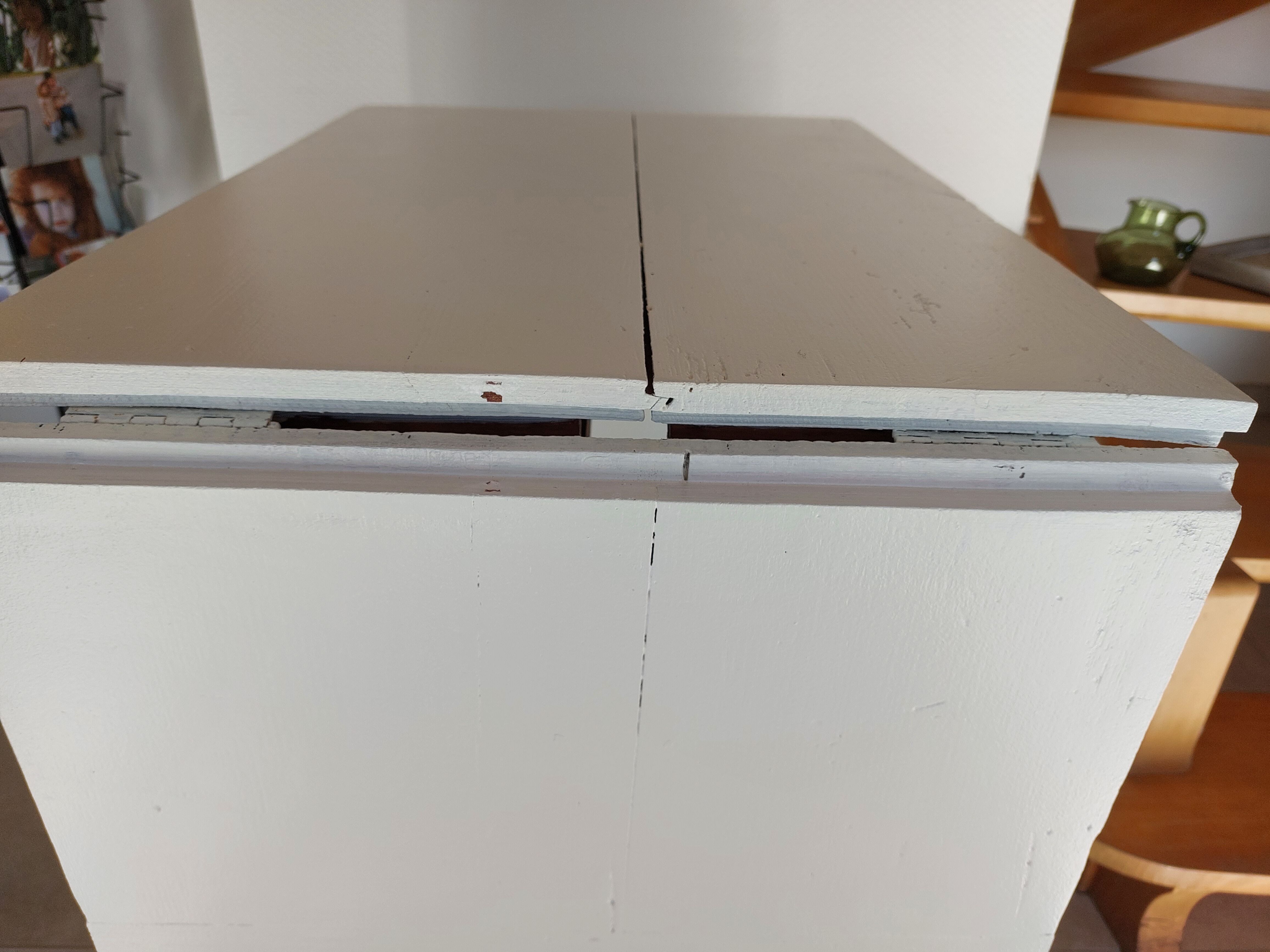 Console, table with extensions