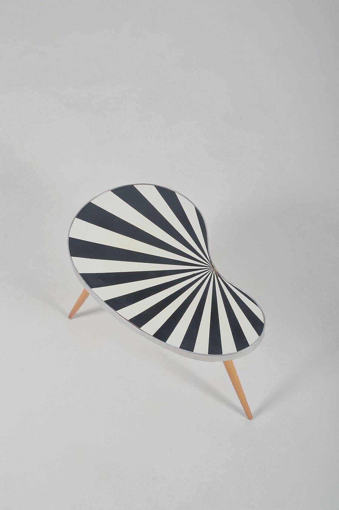 Kidney-shaped vintage side table with handmade ray pattern, 1960s