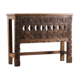 Console en bois massif sculptée