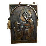 Bas relief communion religious object