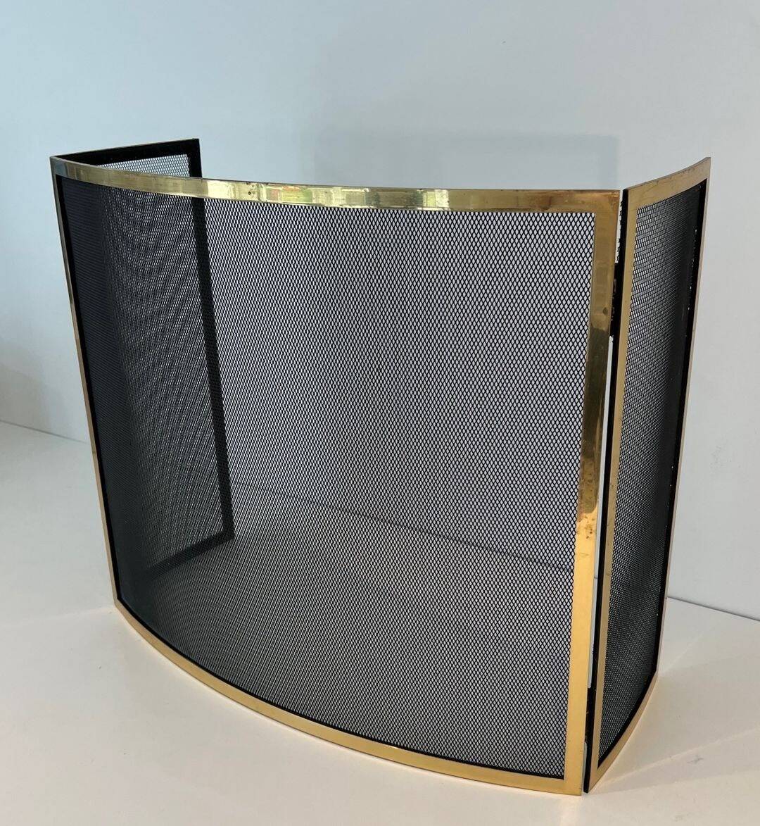 Curved Three-Panel Fire Screen in Polished Brass and Black Grille, in Style of