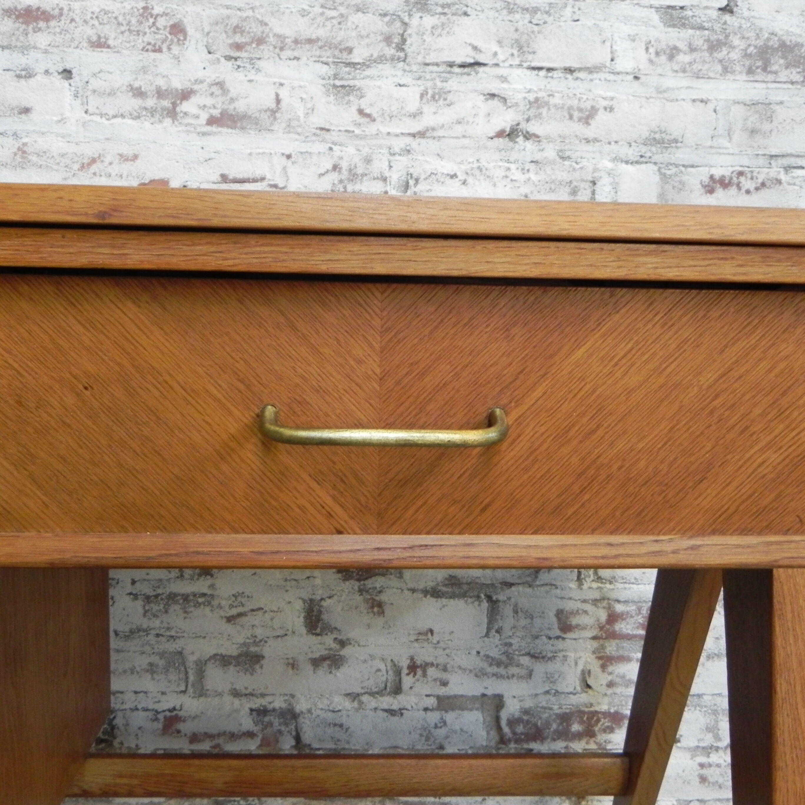 Vintage desk, Singer sewing machine furniture