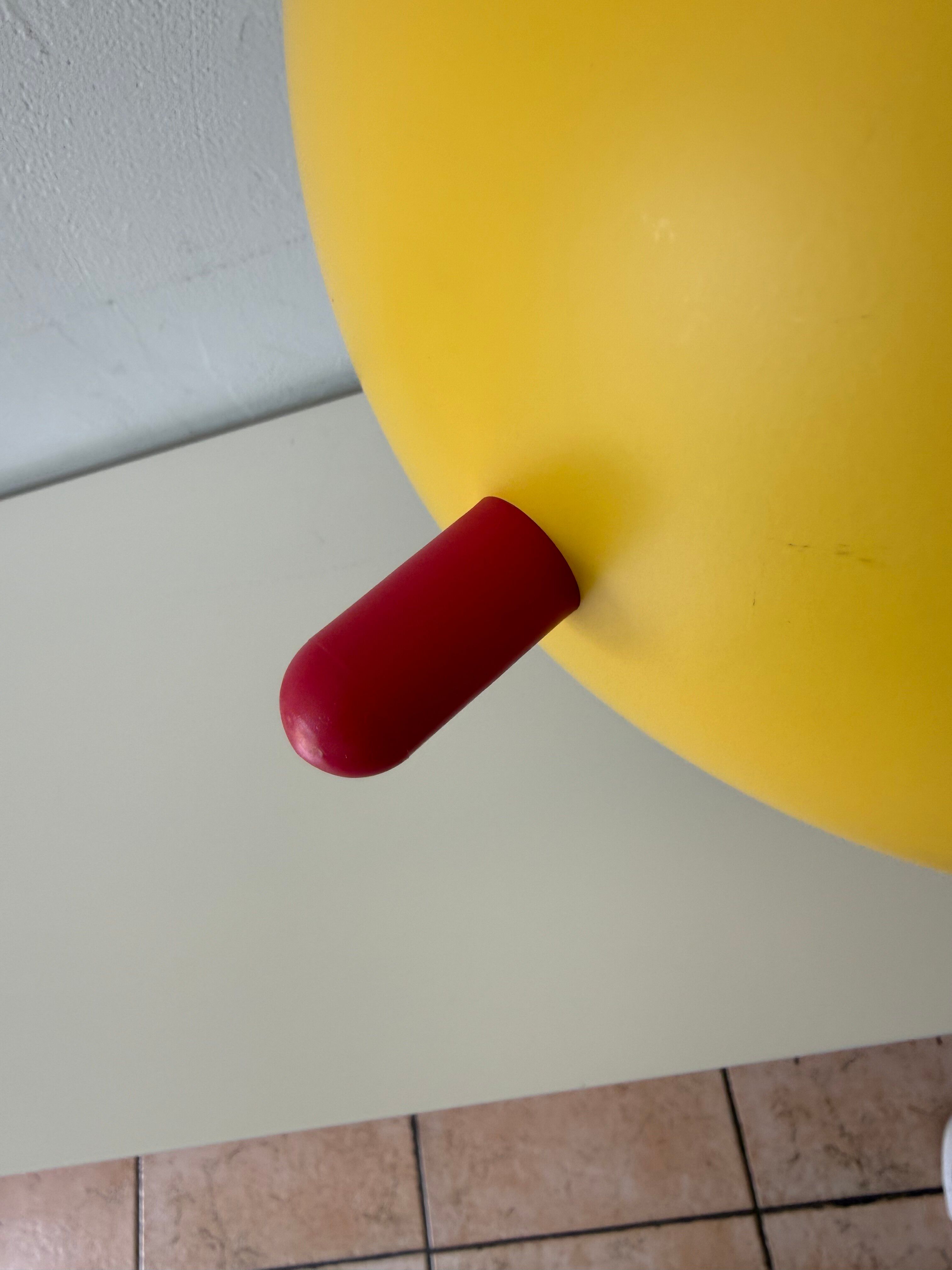 IKEA Memphis Tripod Cup Sottsass Design Alessi Starck Ola whilbor