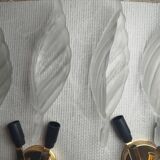 Pair of wall sconces with Italian leaf design in Barovier Murano style.