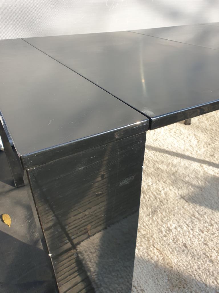 Table with extendable mechanism XXL black lacquer