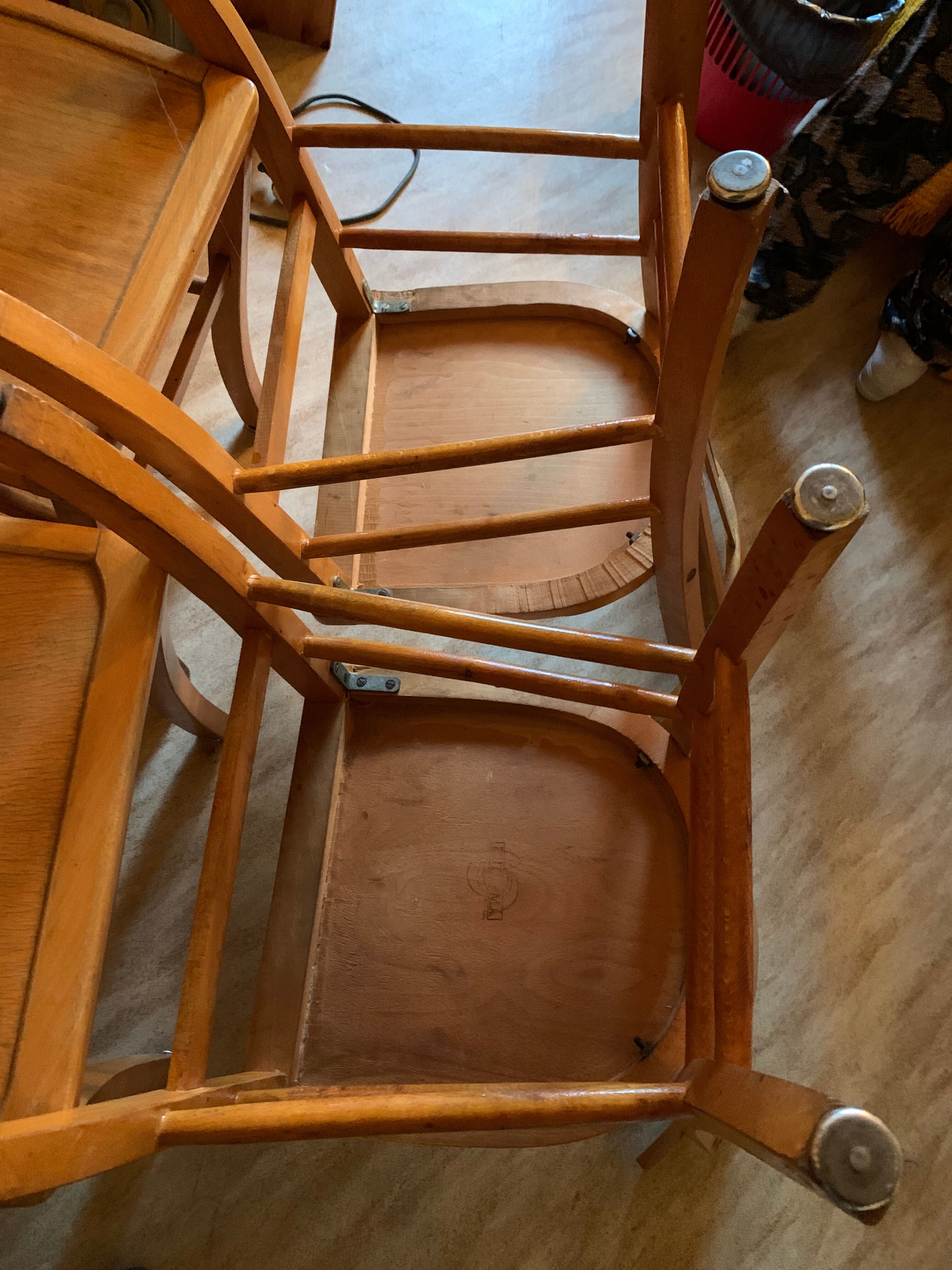 Vintage wooden chairs Luterma