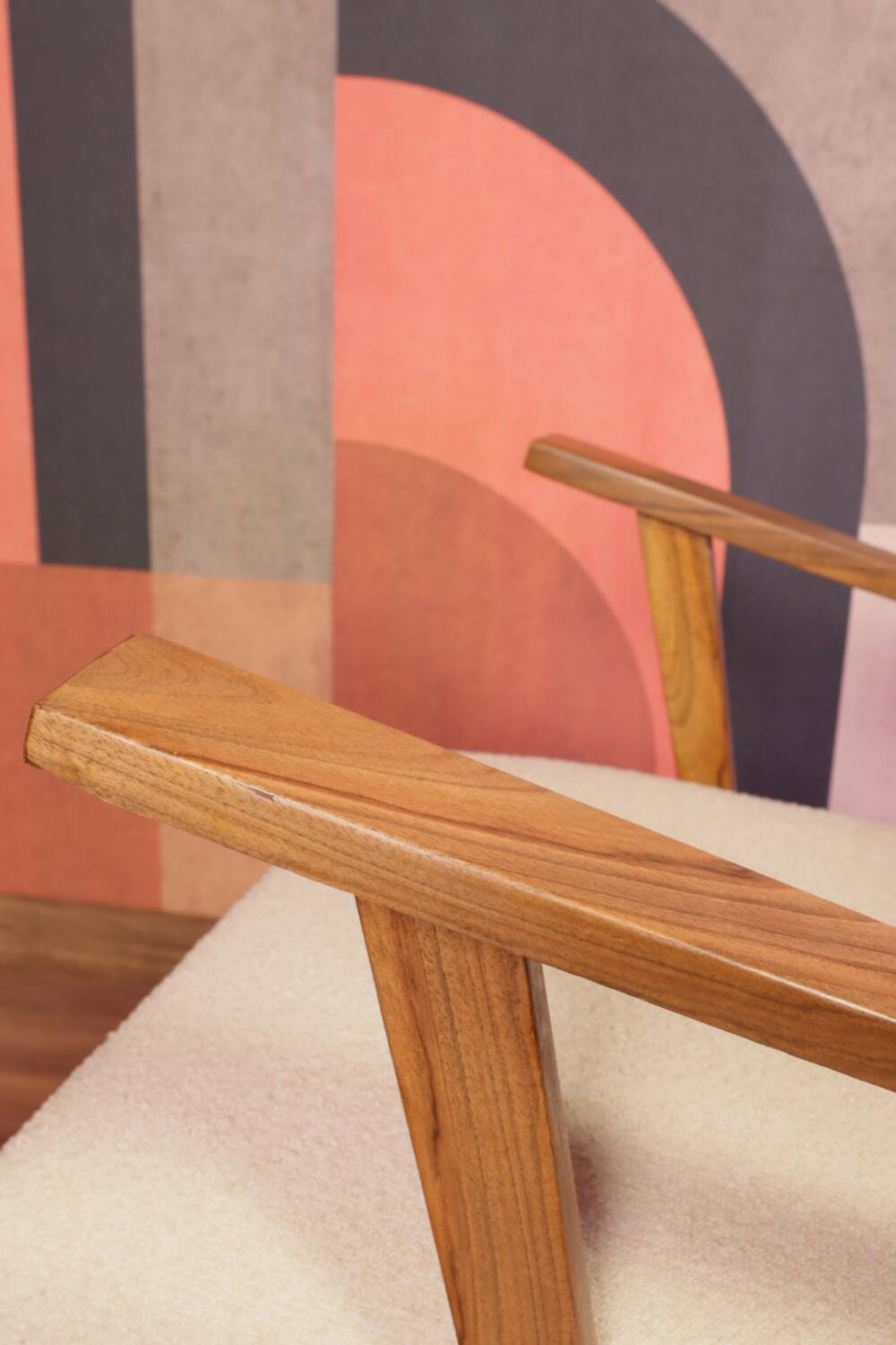 Vintage armchairs set of 2 beige bouclé walnut wood 1960