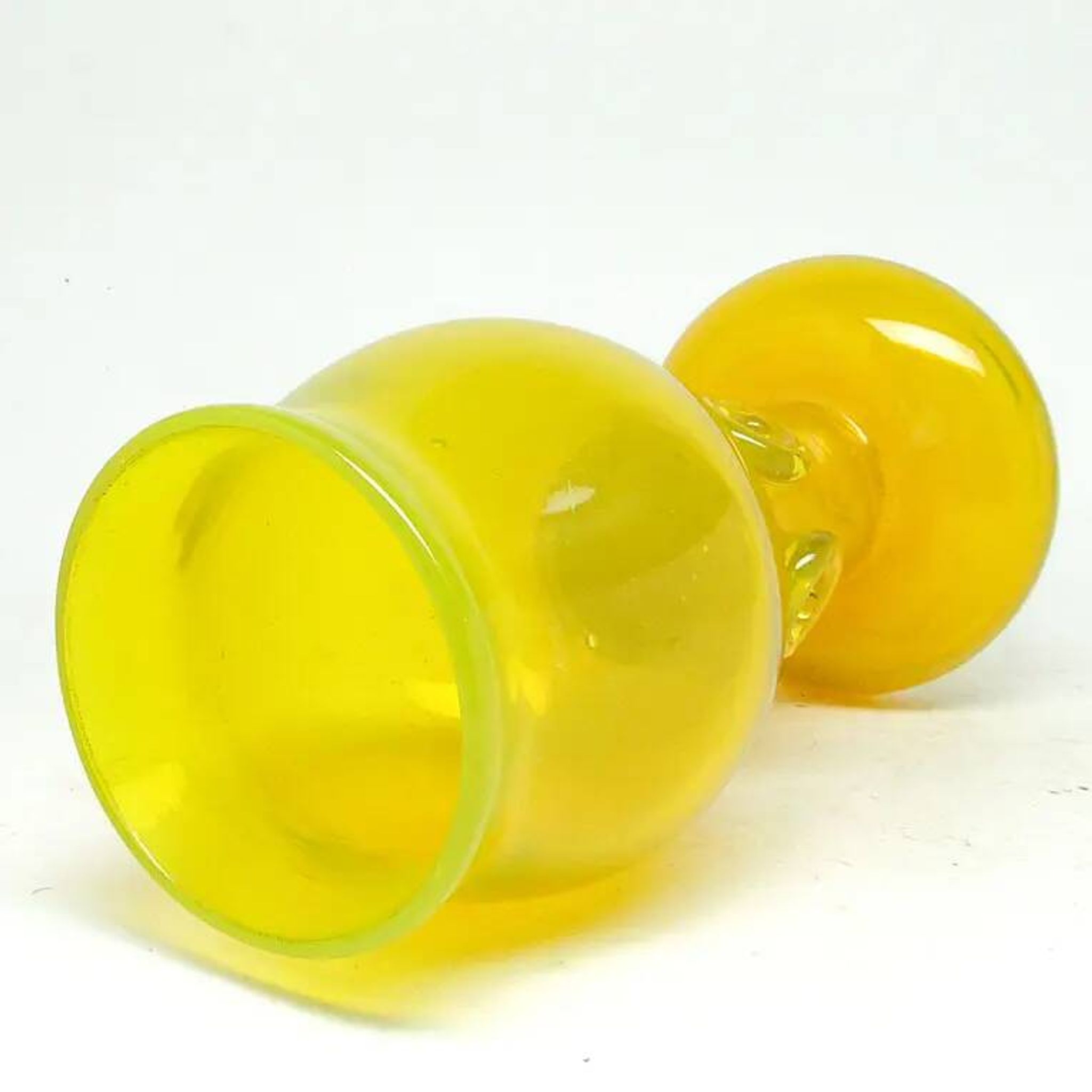 Modernism vase, yellow glass, designed by J. Słuczan-Orkusz, Poland, 1970s