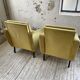 Paire de chauffeuses fauteuils vintage velours jaune