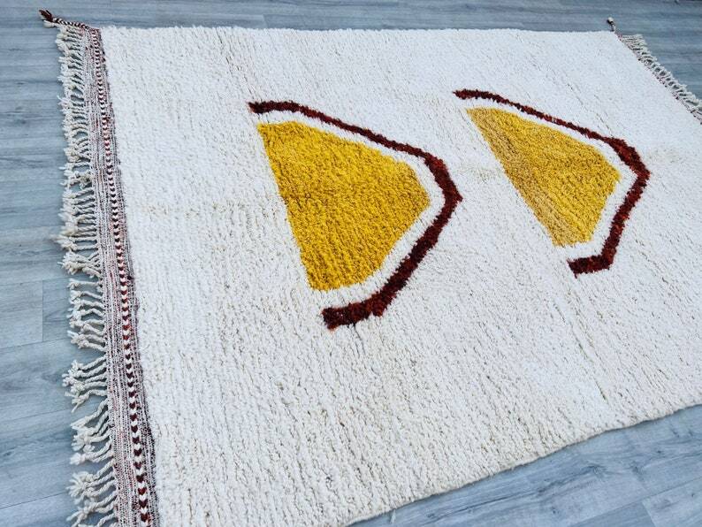 Tapis azilal Tissé main traditionnelle taille 200 x 300 cm