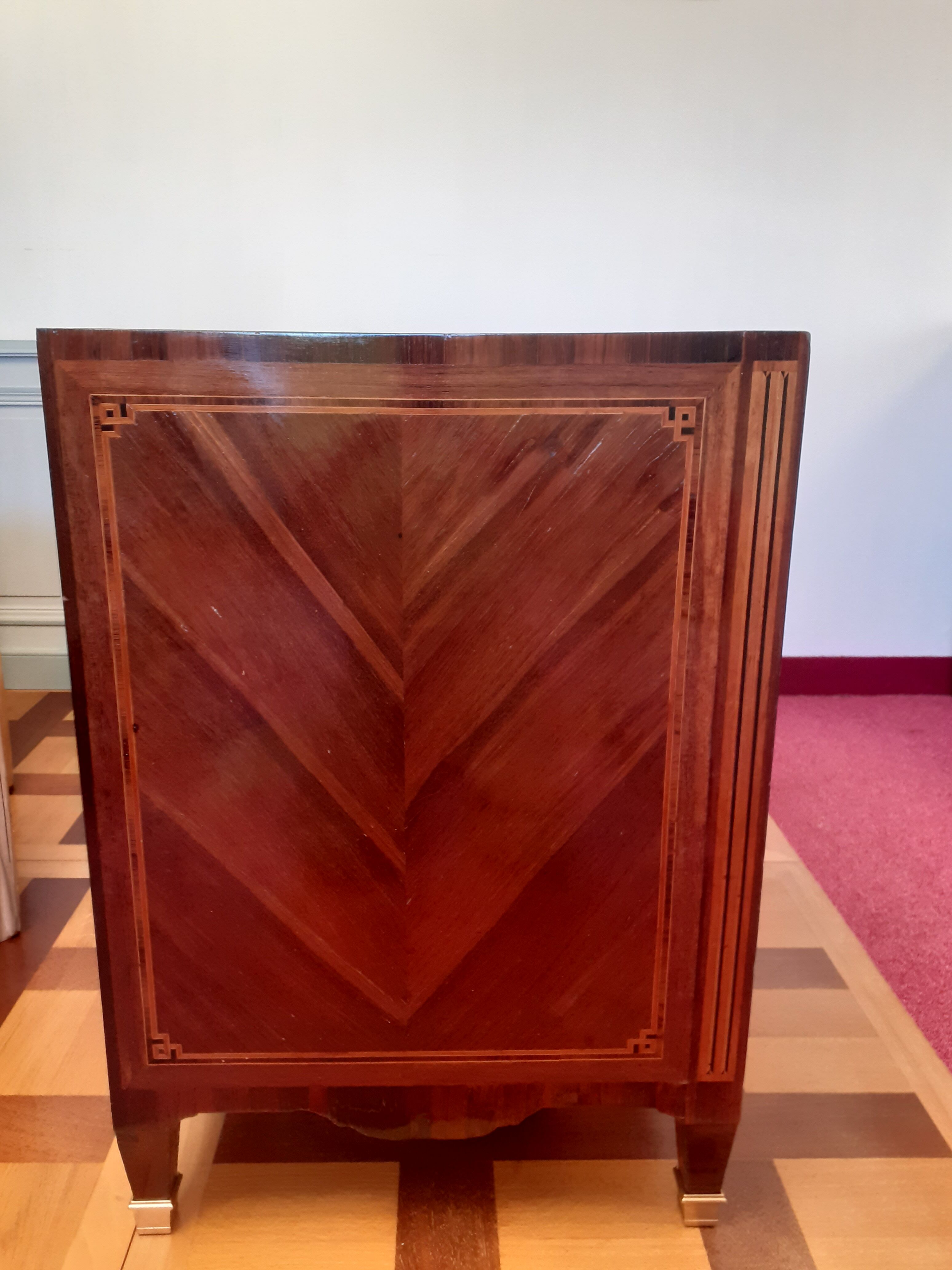 Commode Louis XVI (period)