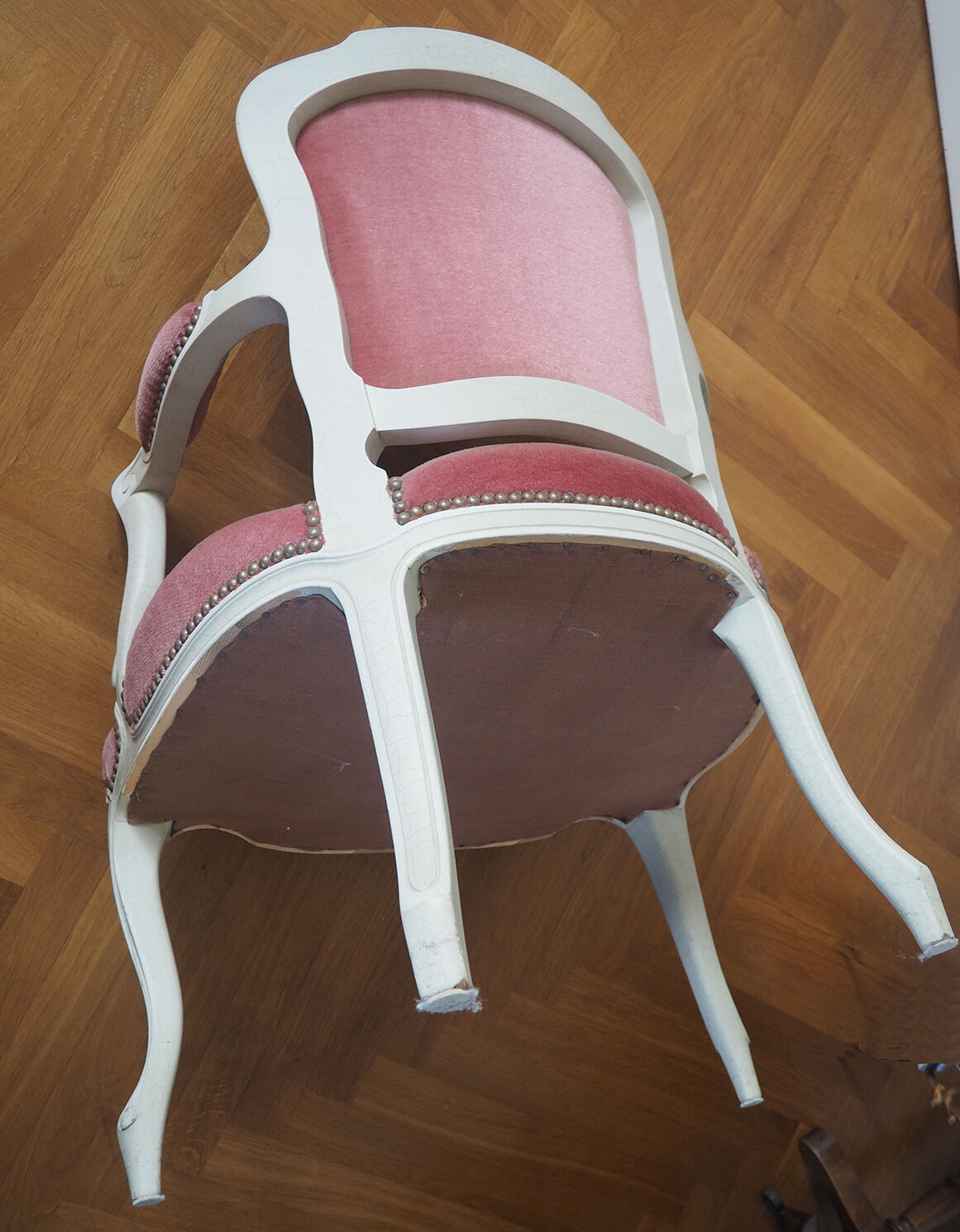 2 Louis XV-style convertible chairs