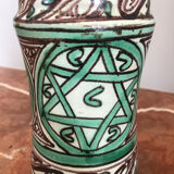 Vase signed punter