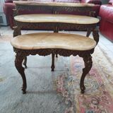 Nesting tables kidney bean