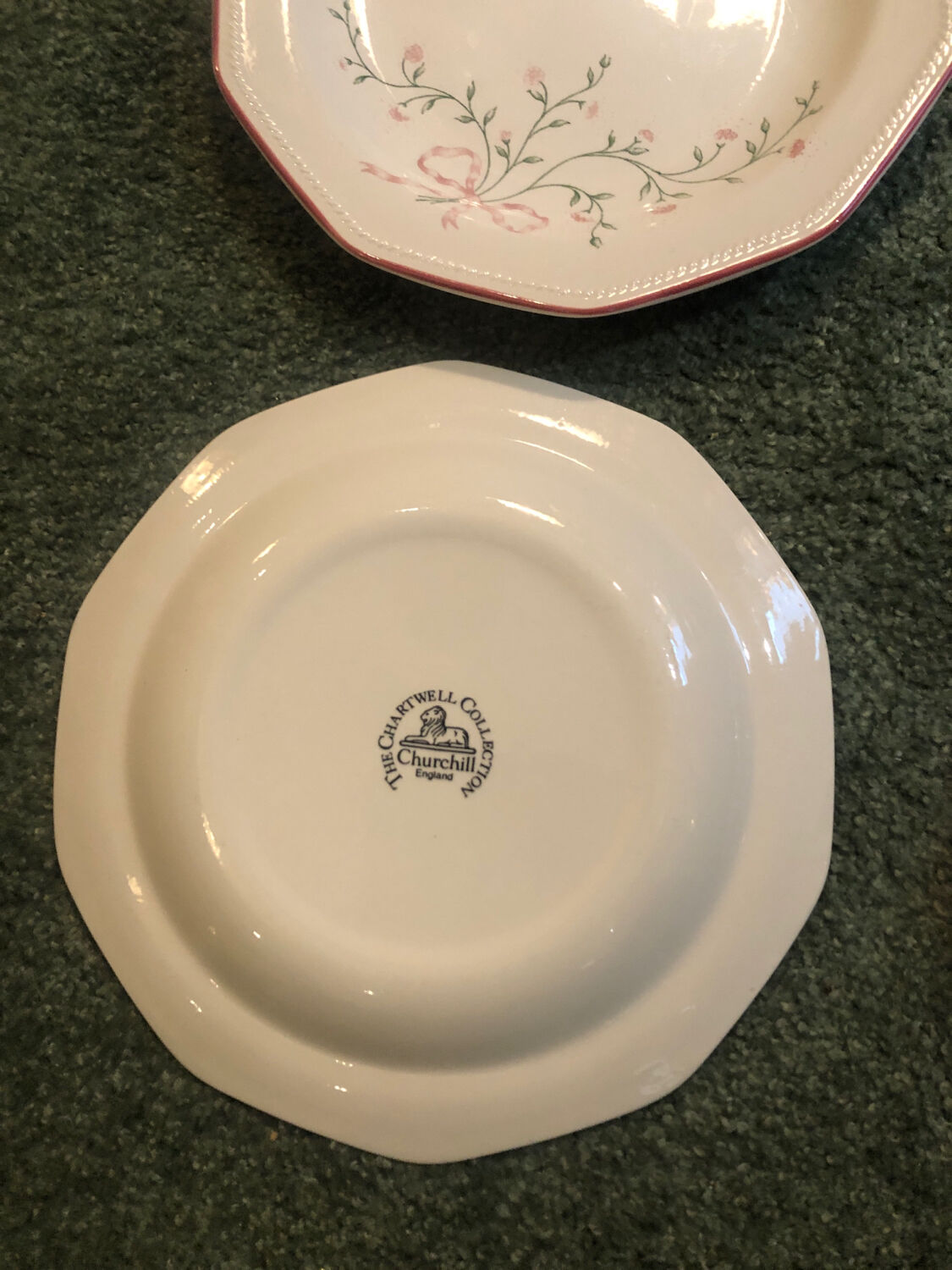 6 English Churchill plates