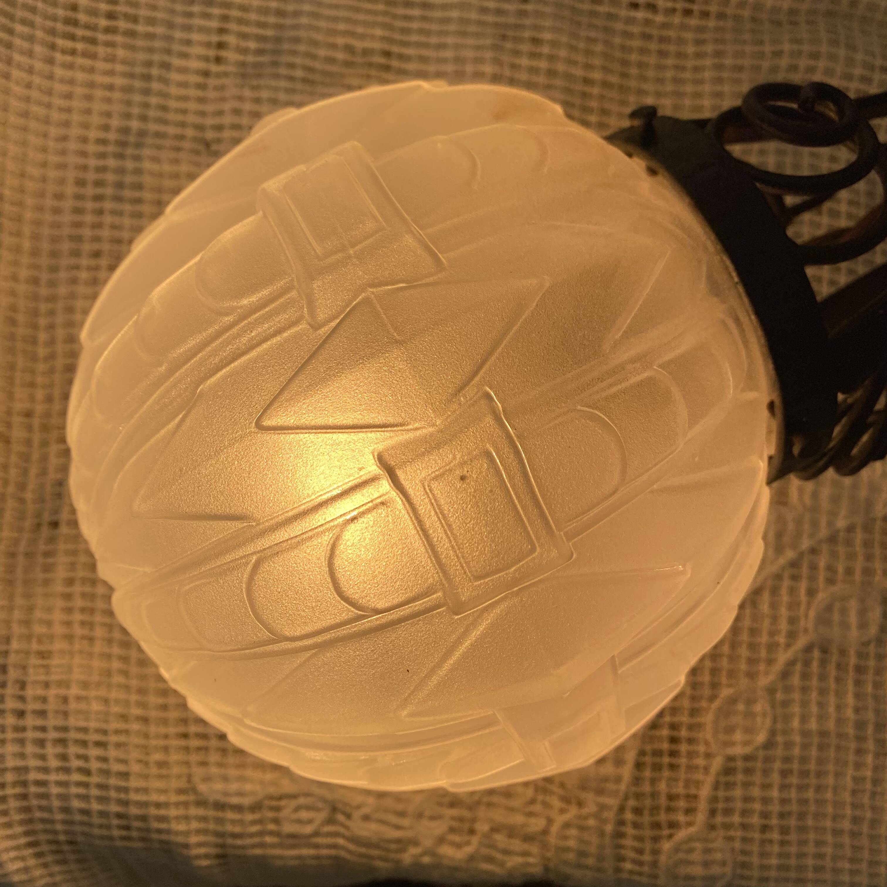 1930s Art Deco pendant light in frosted glass and wrought iron