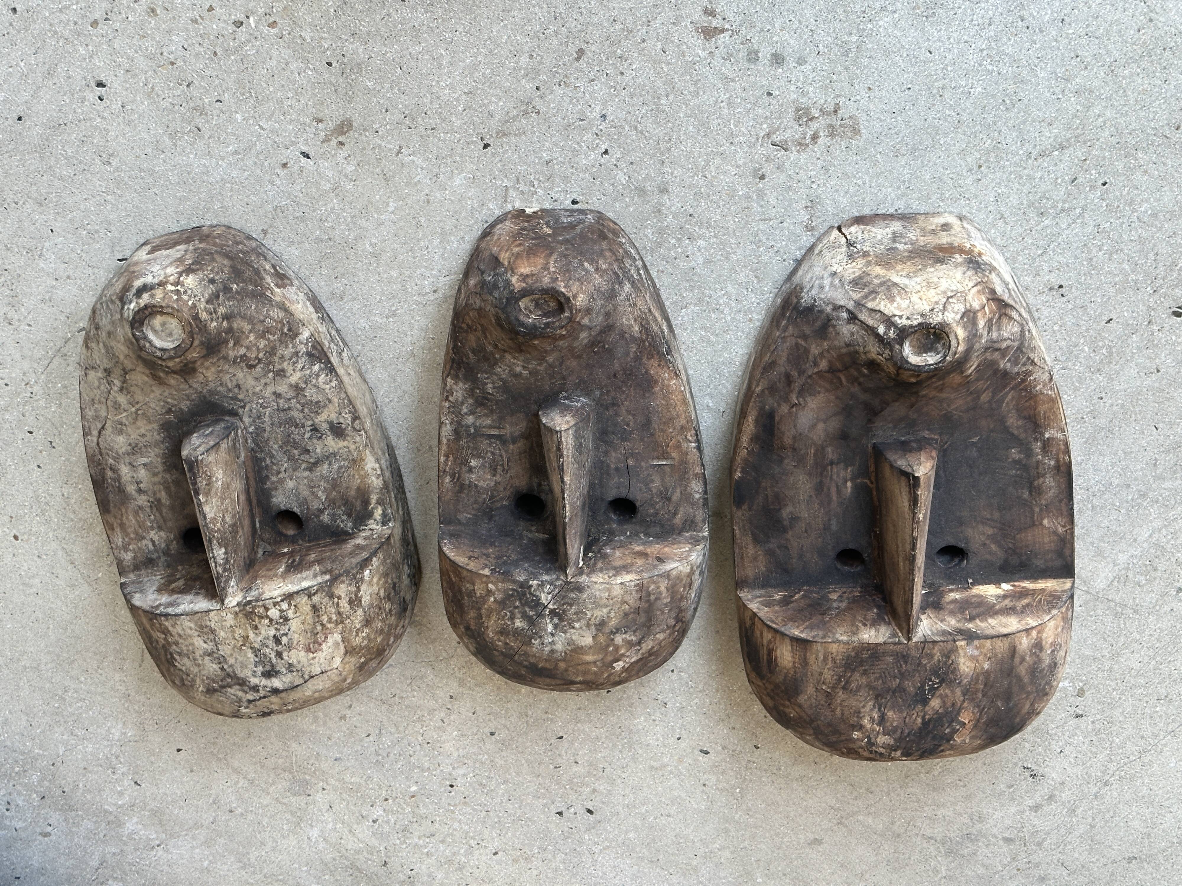 Large Timor mask in patinated wood H:50cm (2)