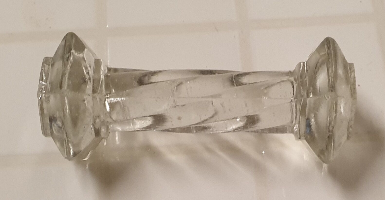 Lot de 19 porte-couteaux en verre