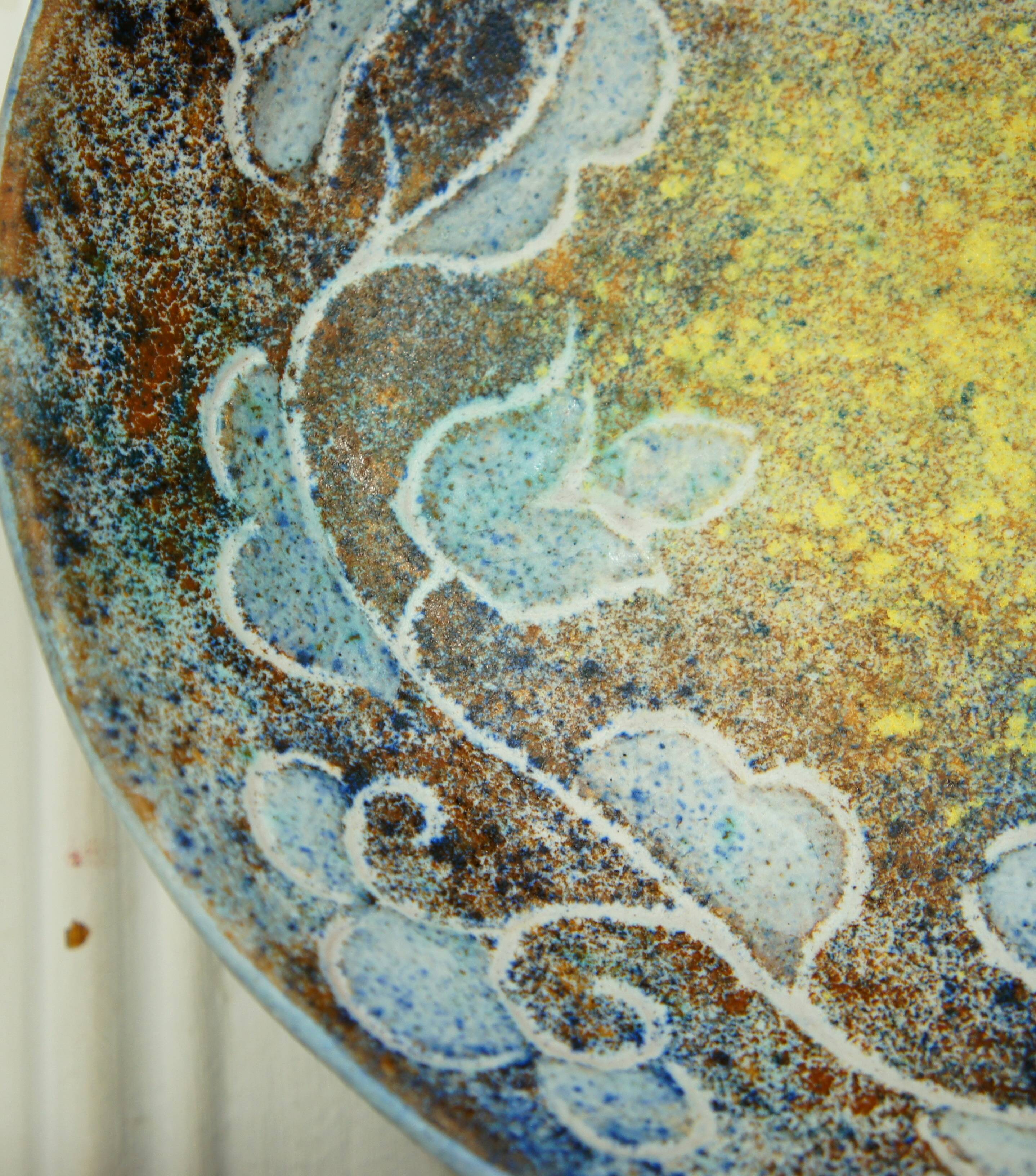 Empty cut pocket in painted & enamelled stoneware signed CB unique piece