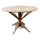Round chestnut table