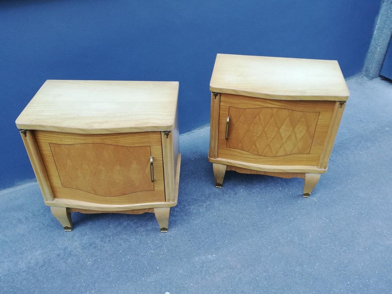 Pair of art deco bedside tables 40s