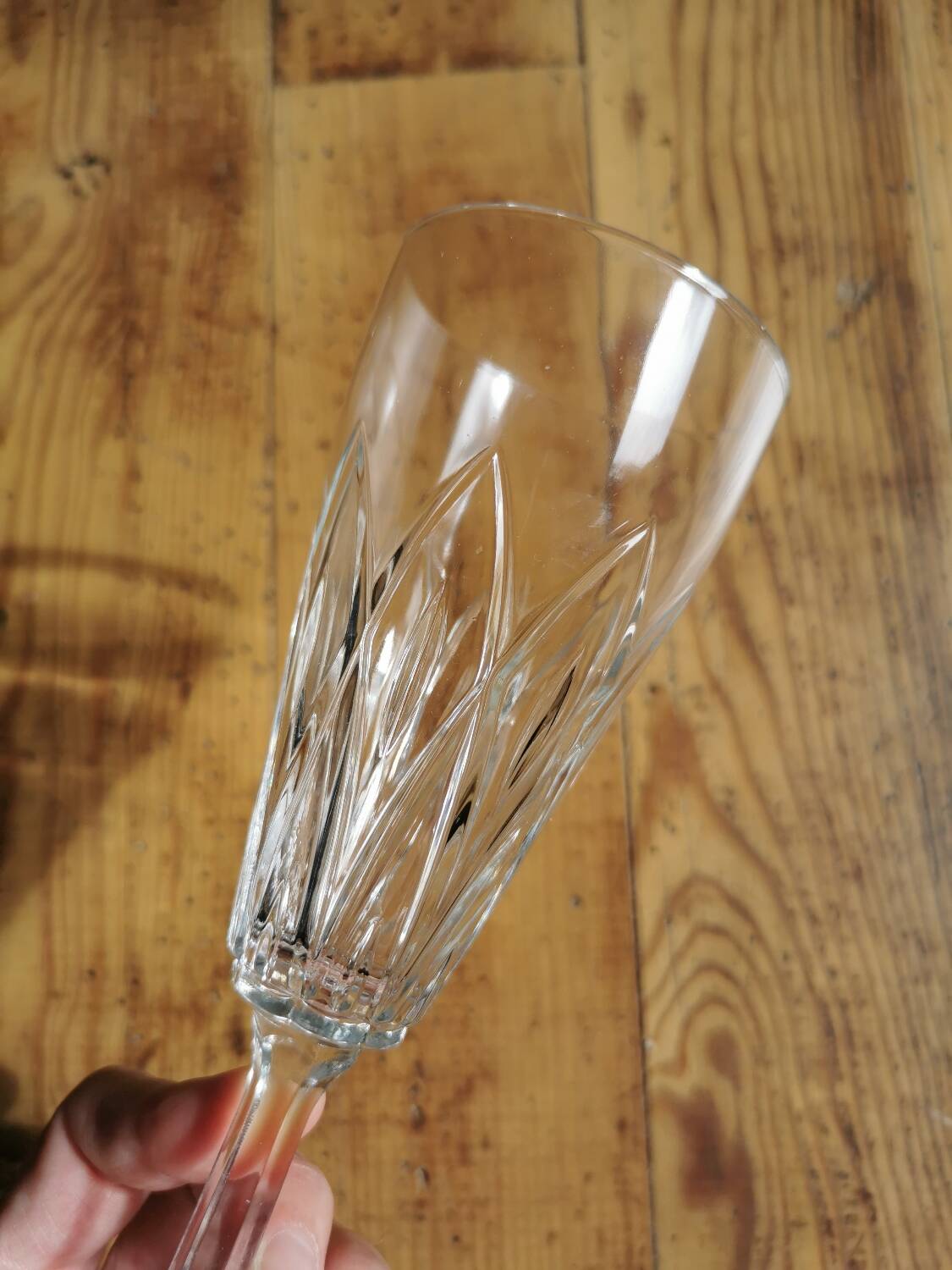 “Flower” champagne flutes