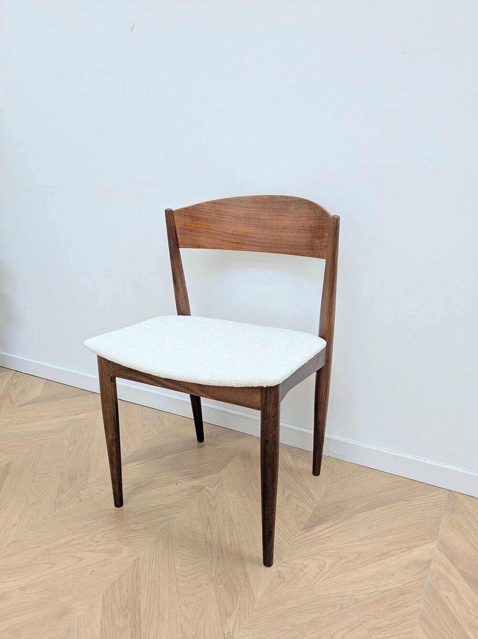 Scandinavian chair