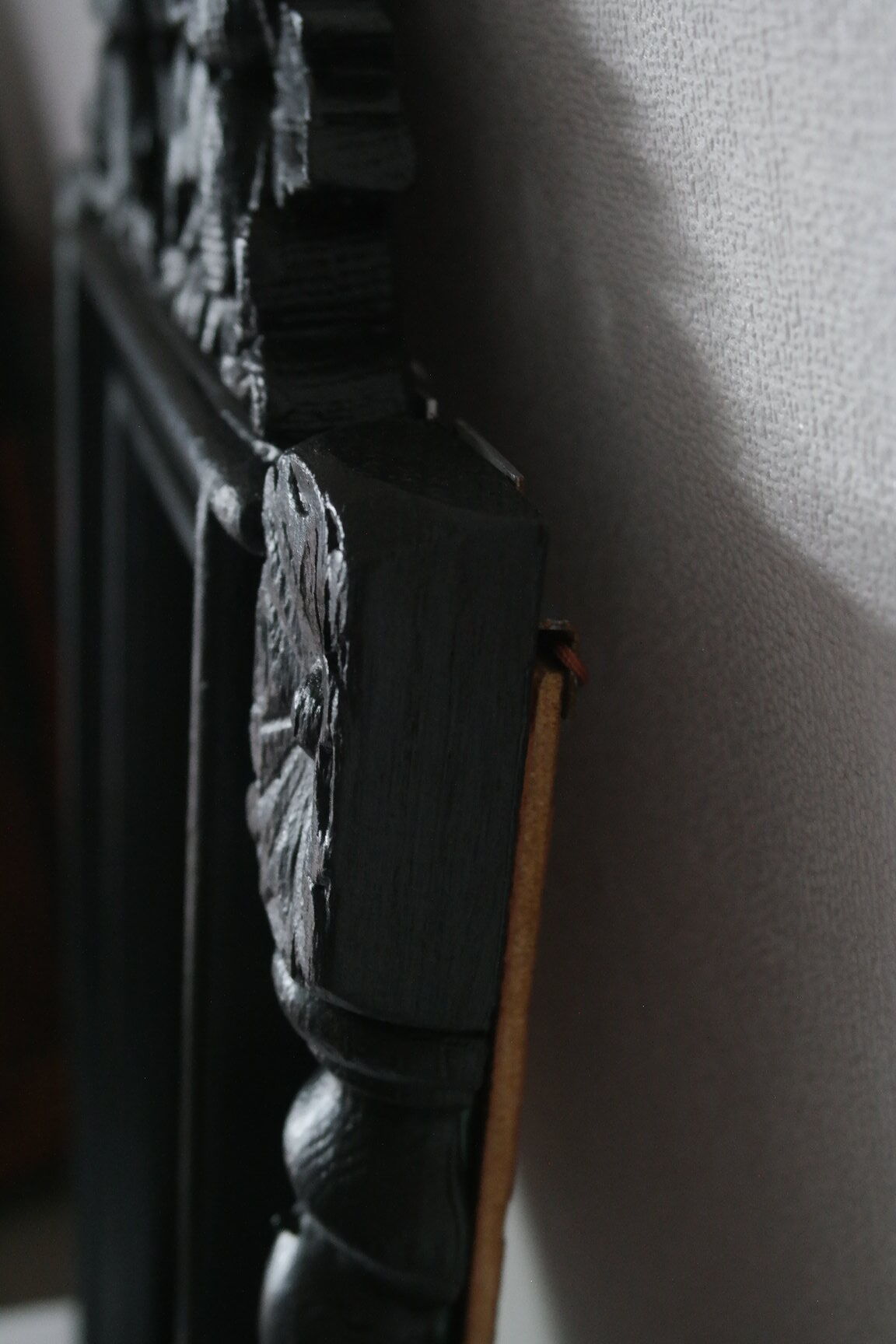 Mirror Louis XIII black wood 38 X 60