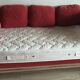 Ensemble banquette de style Louis XVI et fauteuil assorti