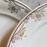 Huit assiettes à dessert Villeroy & Boch décor or