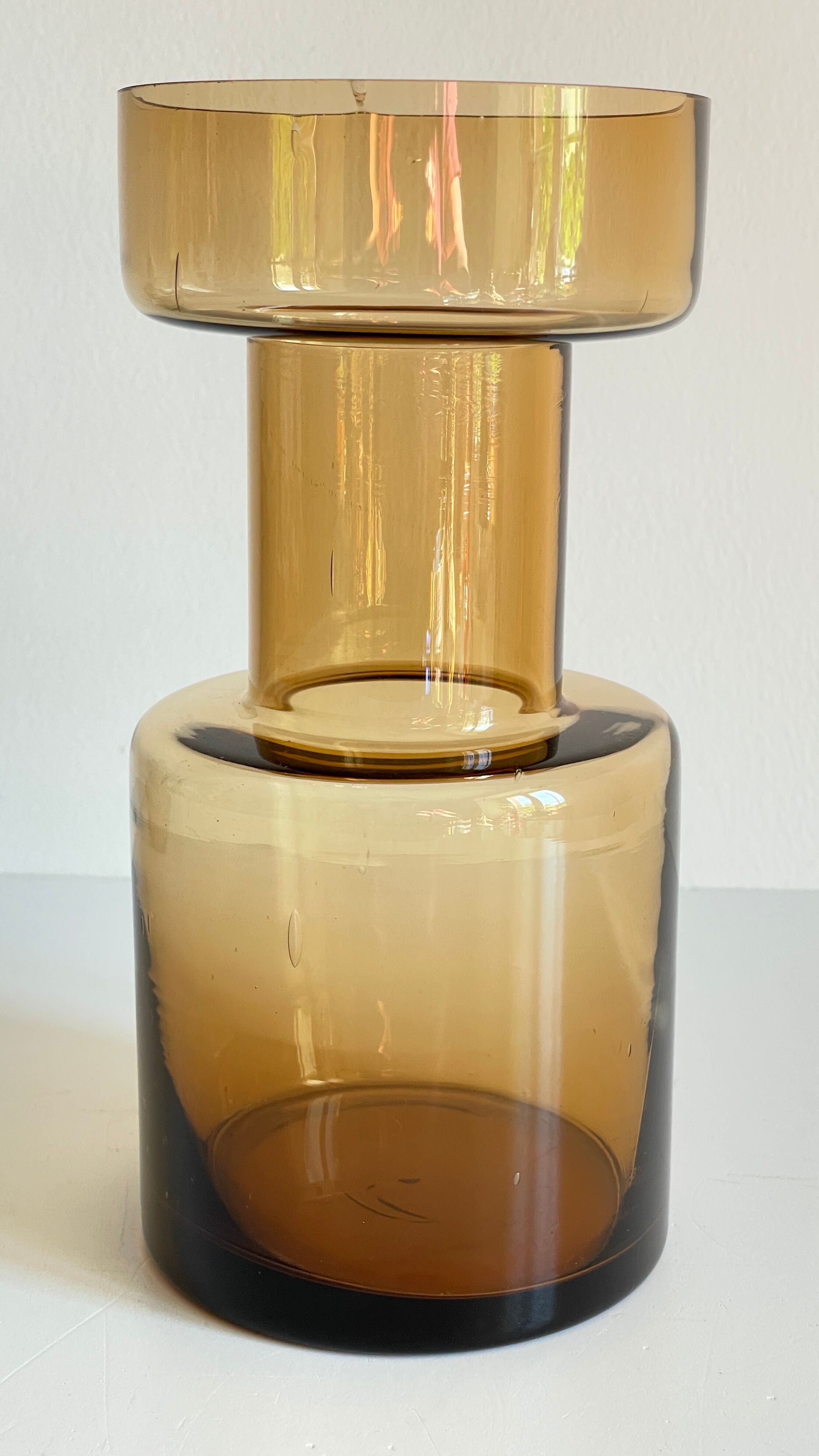 Vase design in blown glass 70s