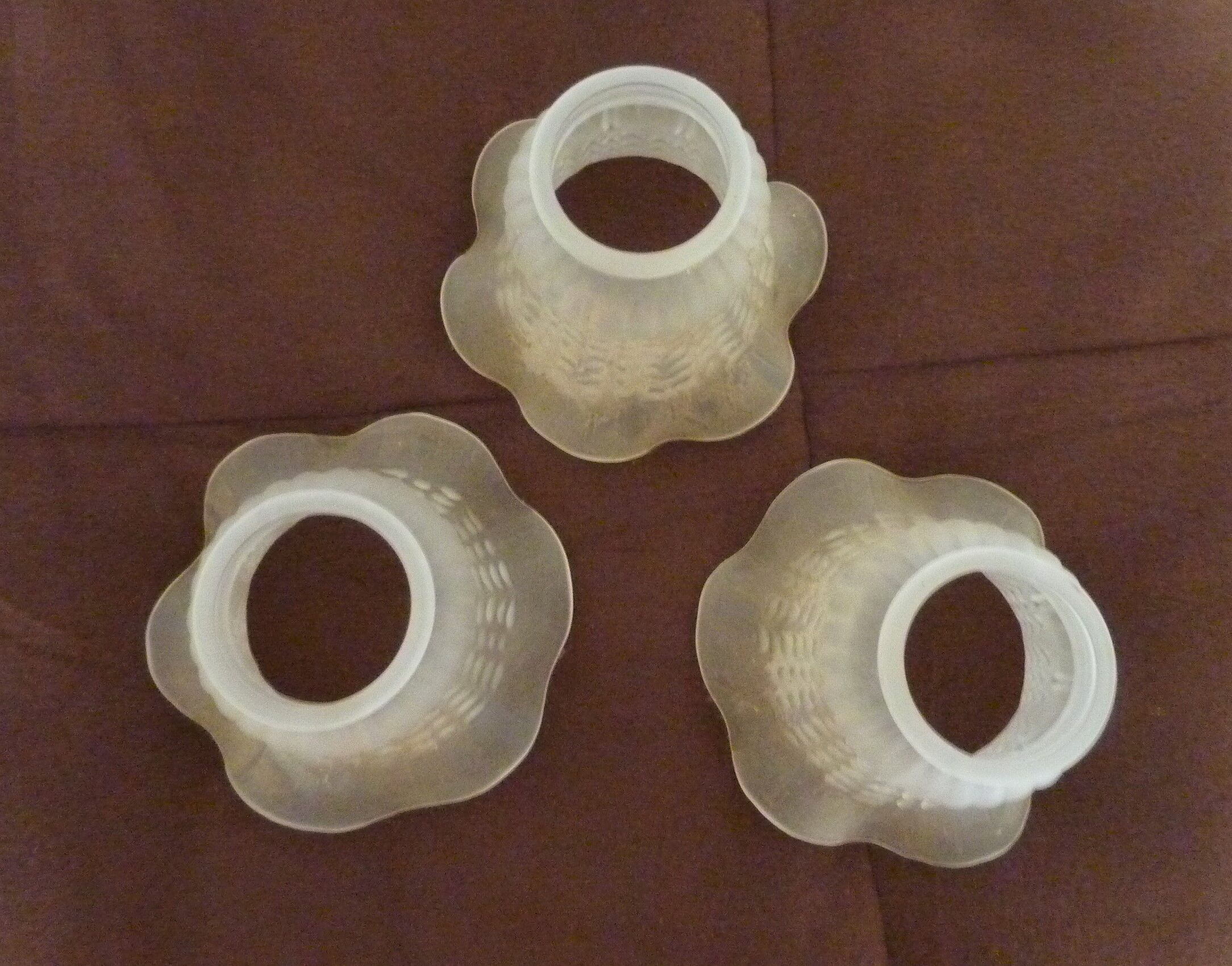 6 old vintage globes tulip shape frosted white glass