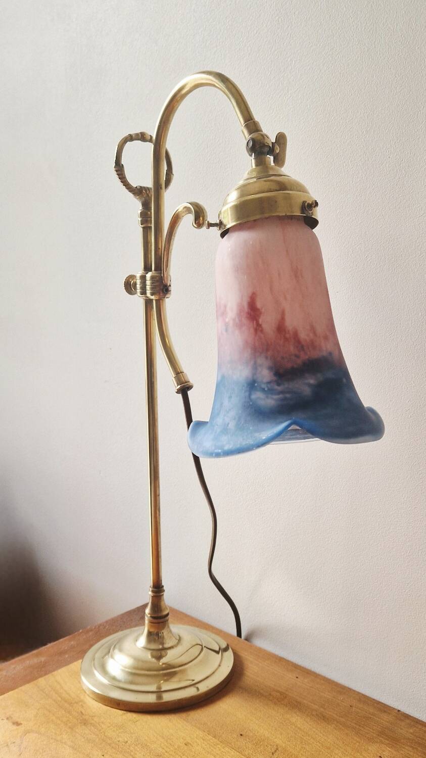 Art Nouveau style lamp - Brass and glass paste - 1920s period