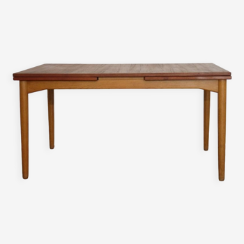 Table de repas danoise de Borge Mogensen 1960