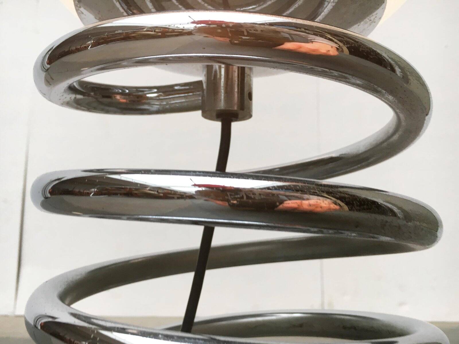Floor lamp with spiral bulb from the German space age mid-century by Ingo Maurer for M-Design, 1960s.