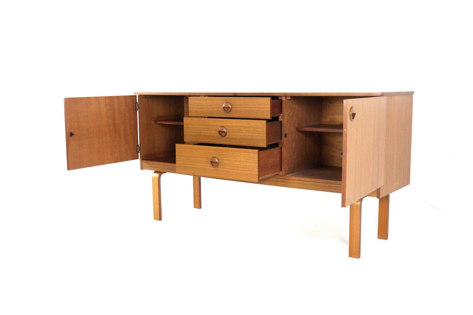 Schreiber “Manchester” sideboard | 149.5cm