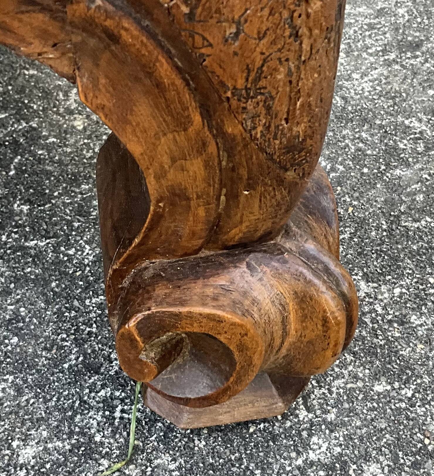 Louis XV Style Walnut Eel Chest of Drawers, Early 19th Century