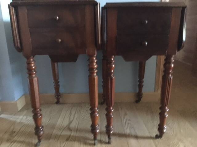 Paire de table de chevet