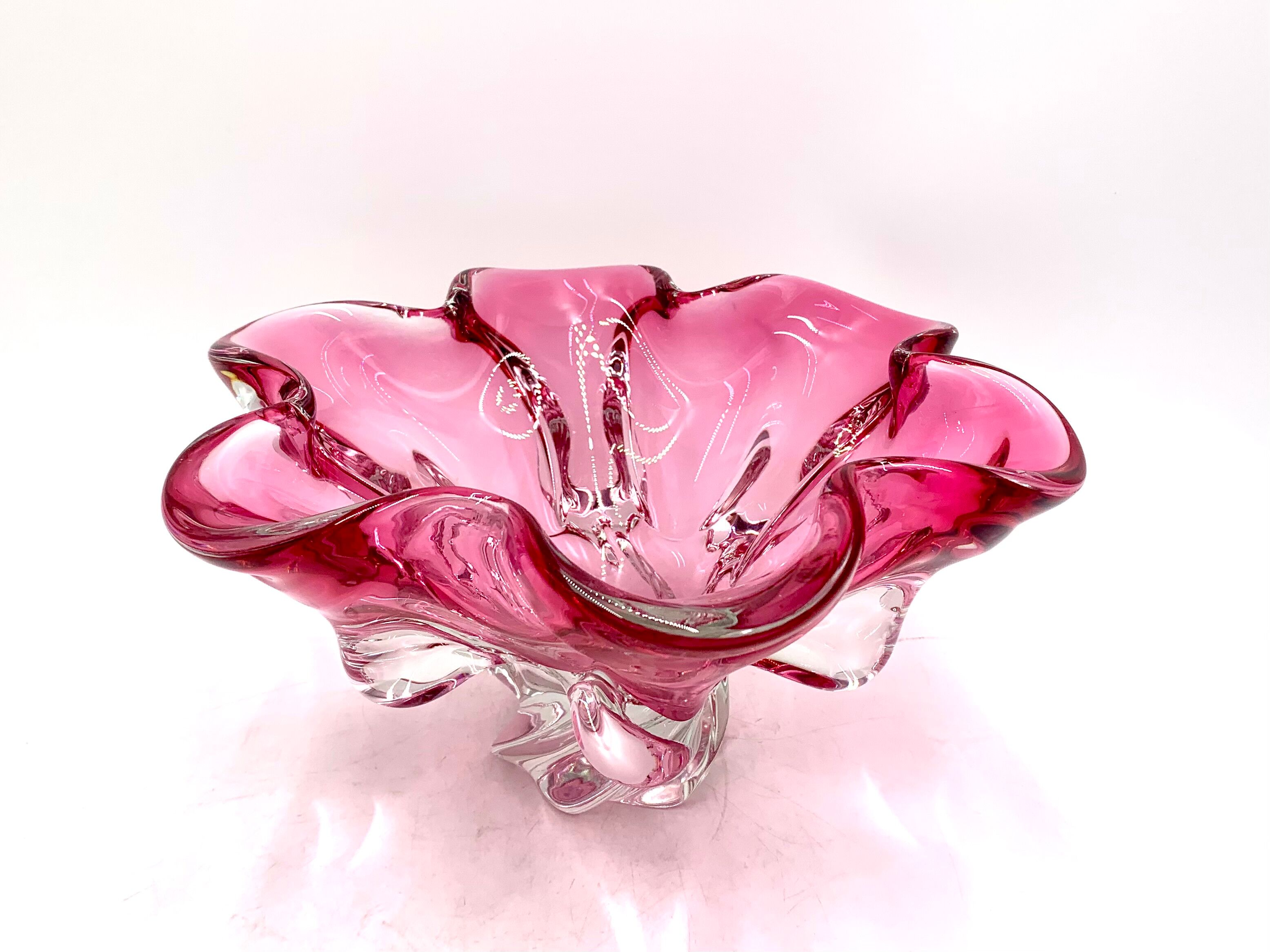 Pink bowl by J. Hospodka, Chribska Sklarna, Czechoslovakia, 1960s/70s.