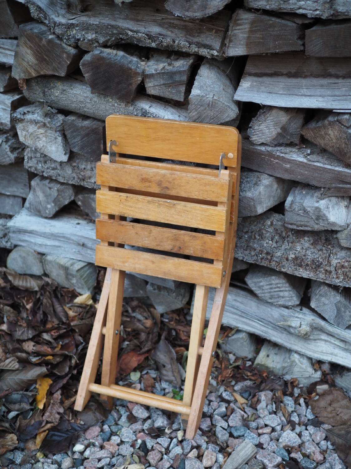 Chaise rustique pour enfant pliante en bois