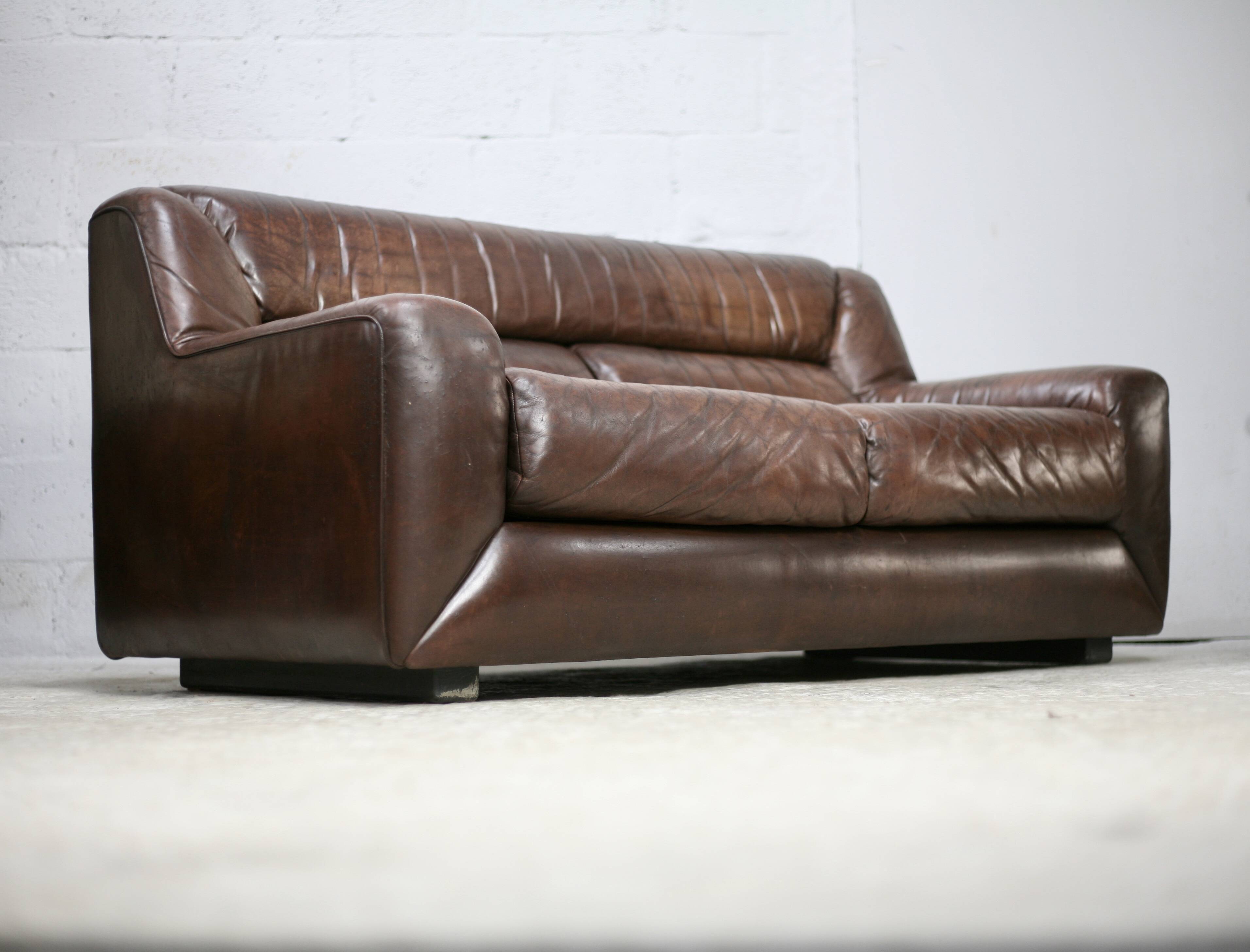 De Sede DS 43 sofa. 2 seats, leather, Switzerland, circa 1970