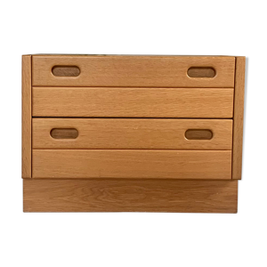 Commode vintage en chêne massif