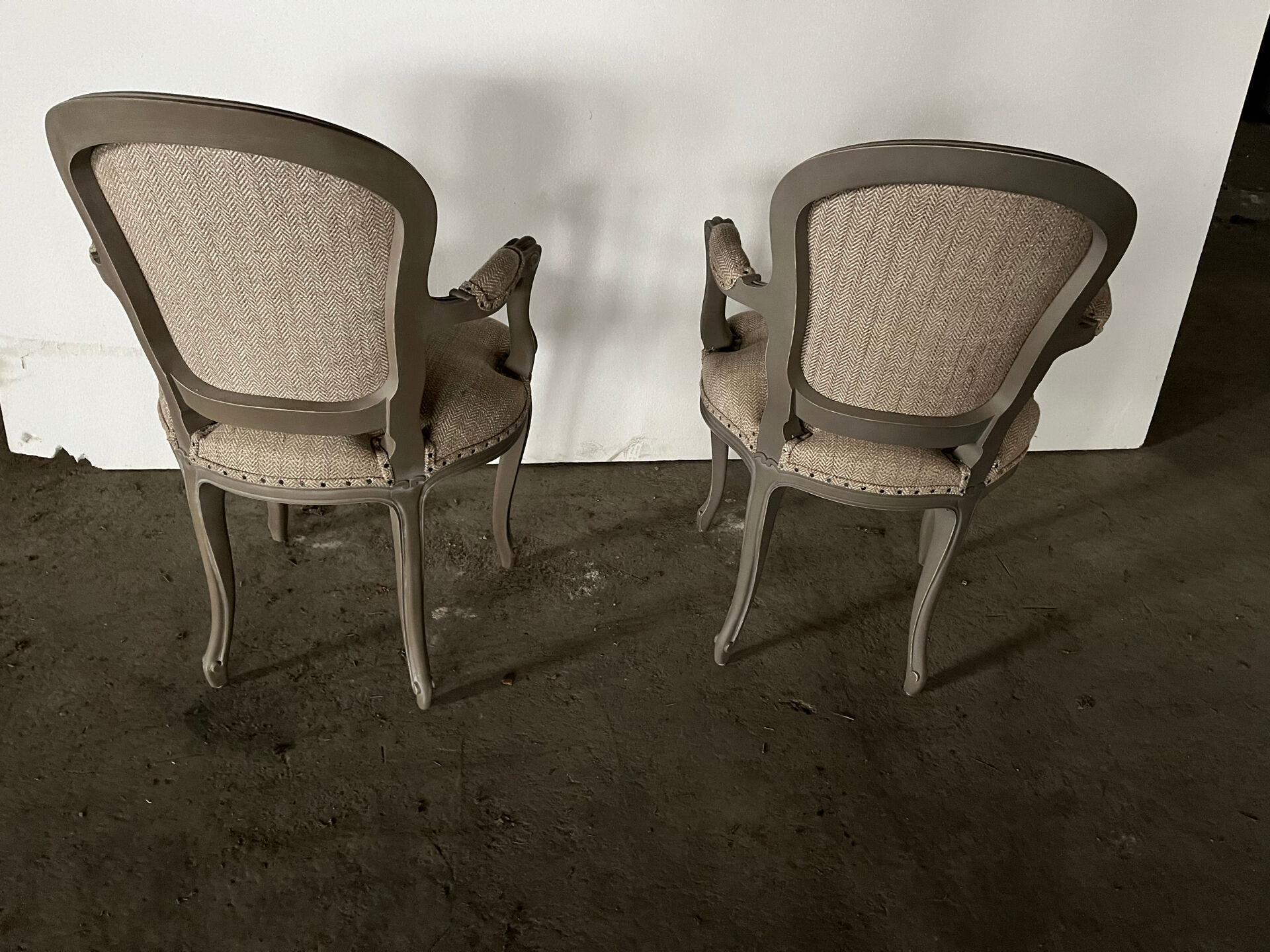Convertible armchair