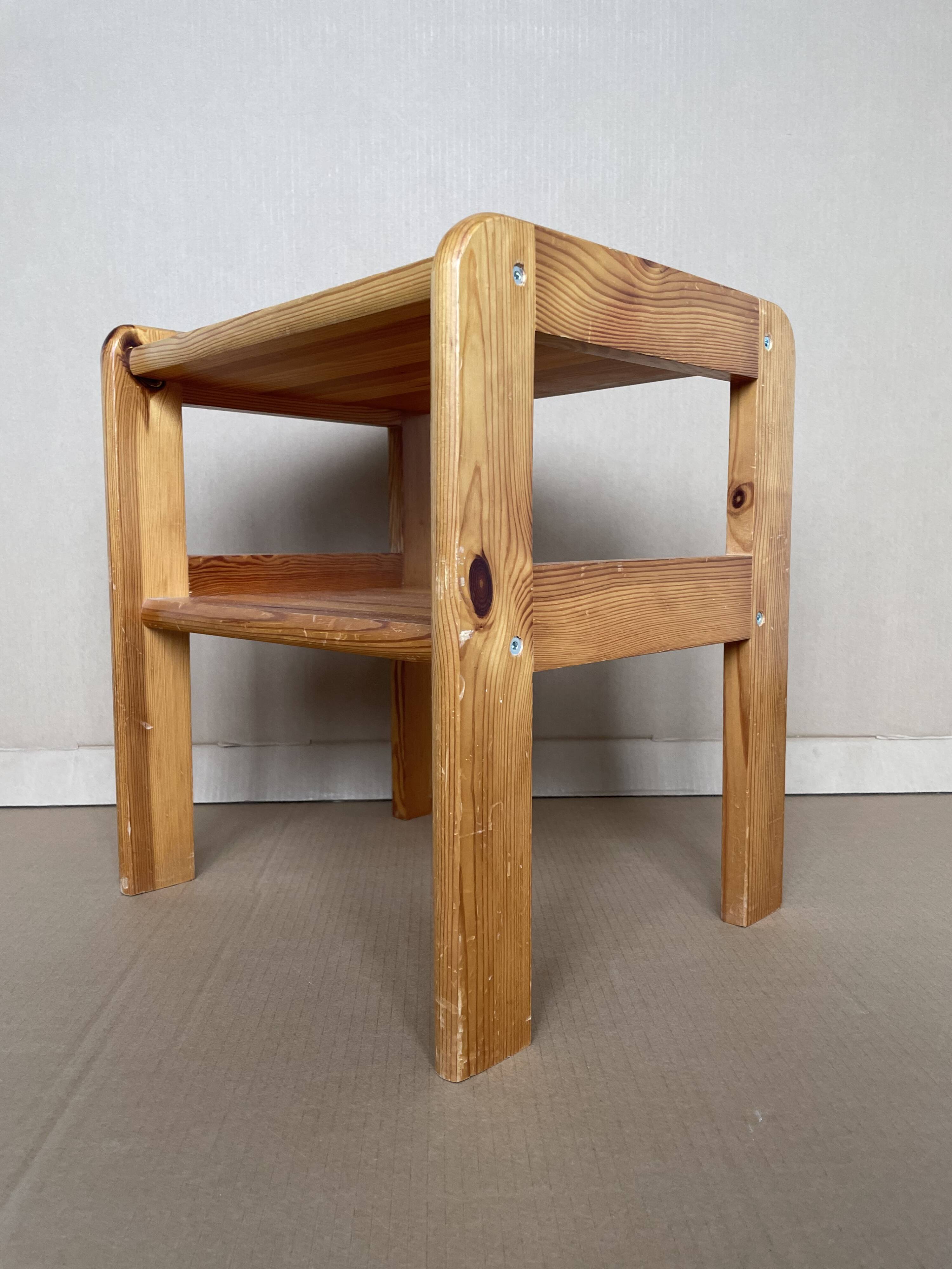 80s pine bedside table