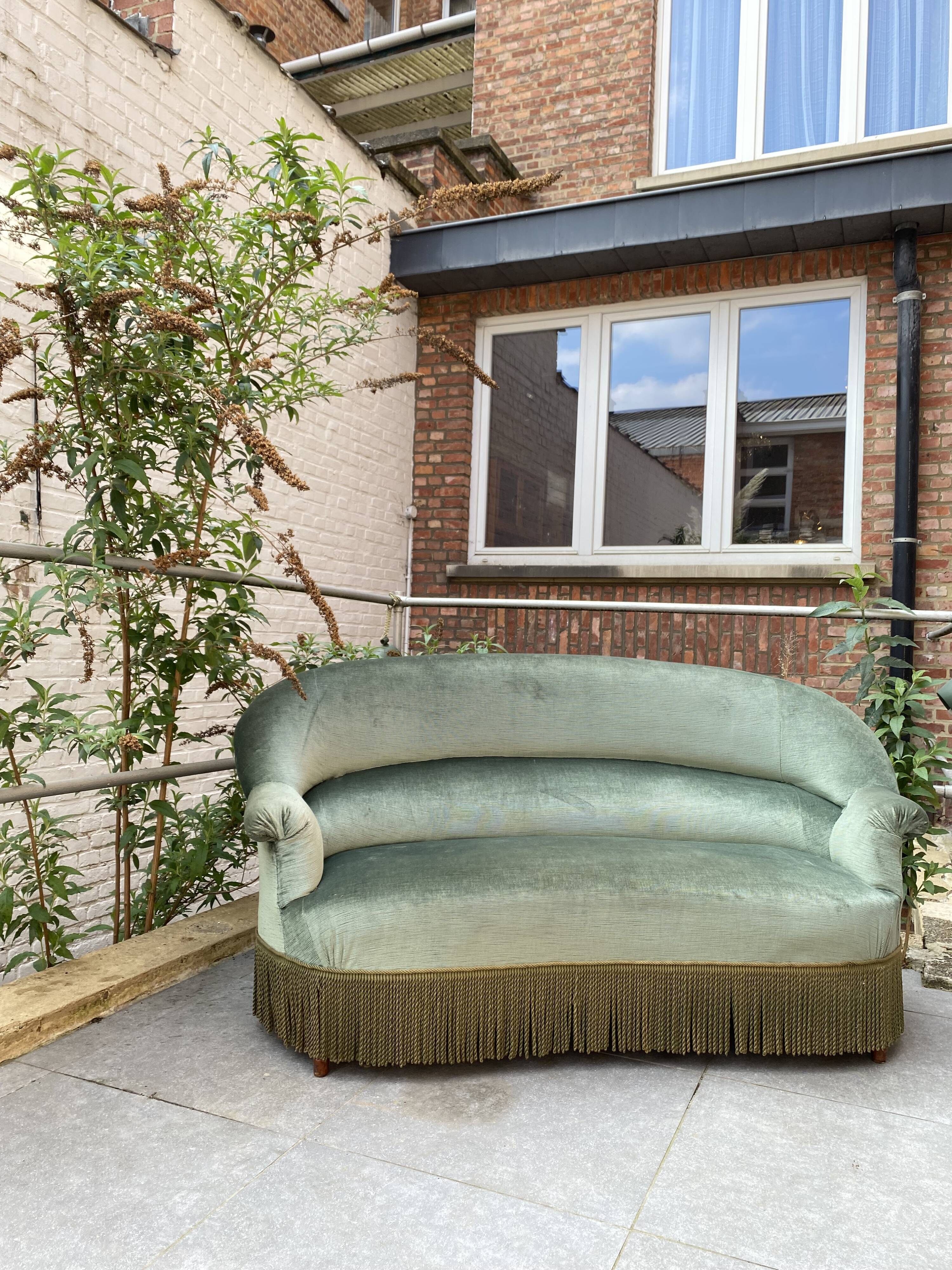 Water green velvet toad sofa