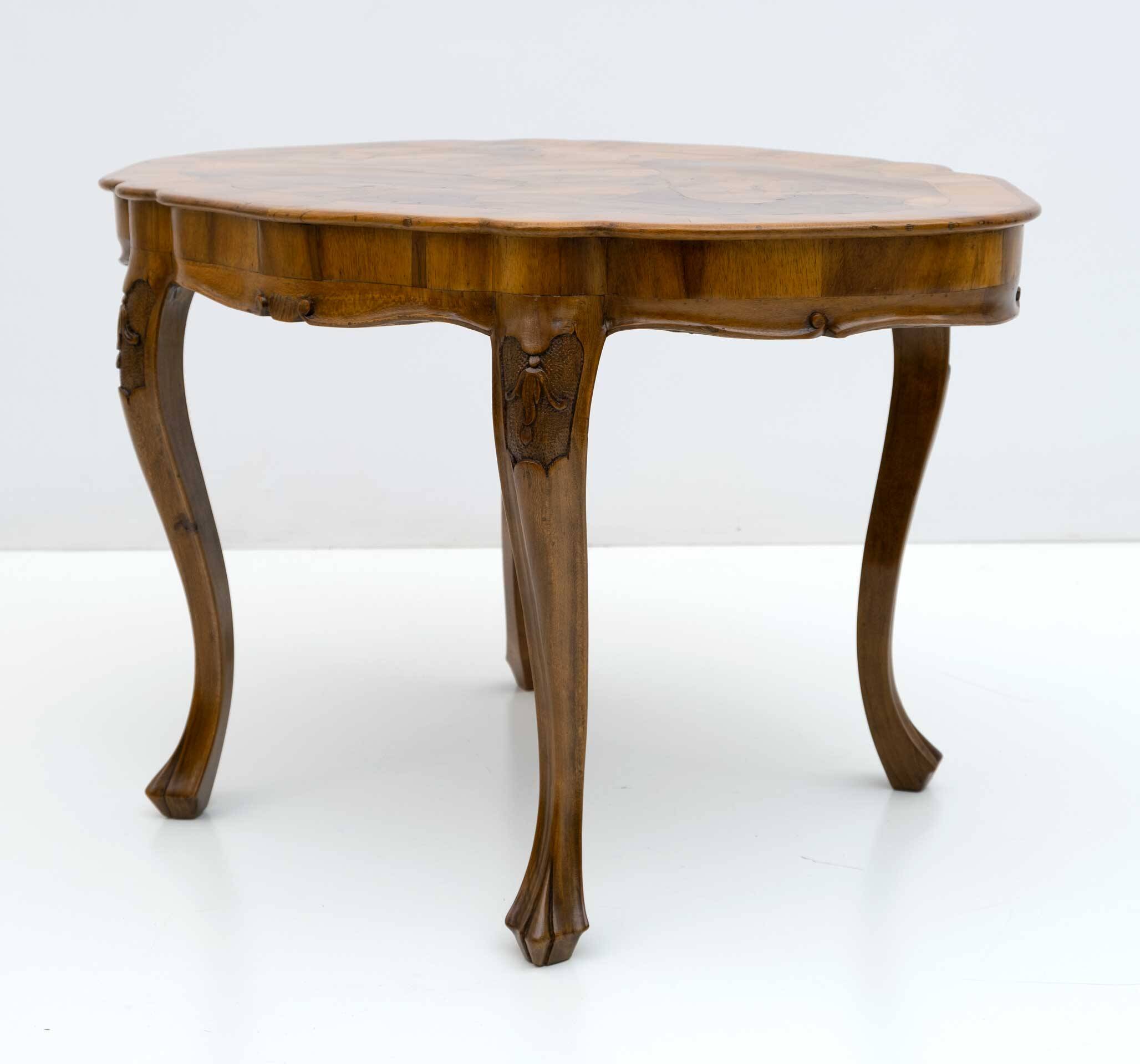 Baroque Style 20th Century Italian Walnut Coffee Table